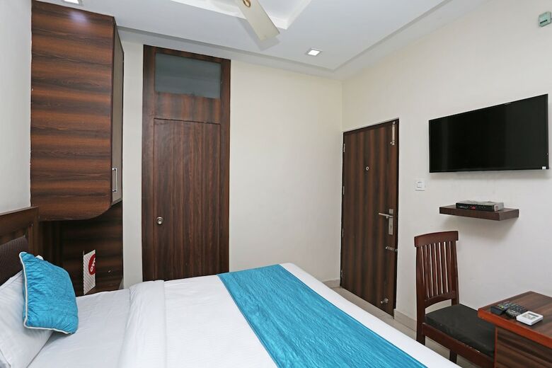 Oyo 8590 Hotel Sea