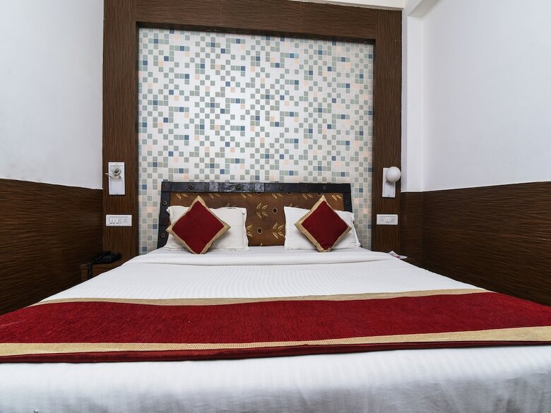 Oyo 16014 Hotel Perfect Palace