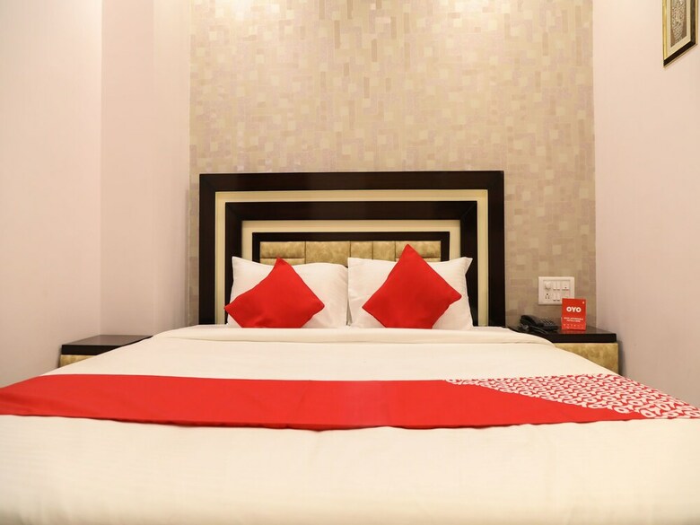 Hotel Oyo 14839 Orient Prime