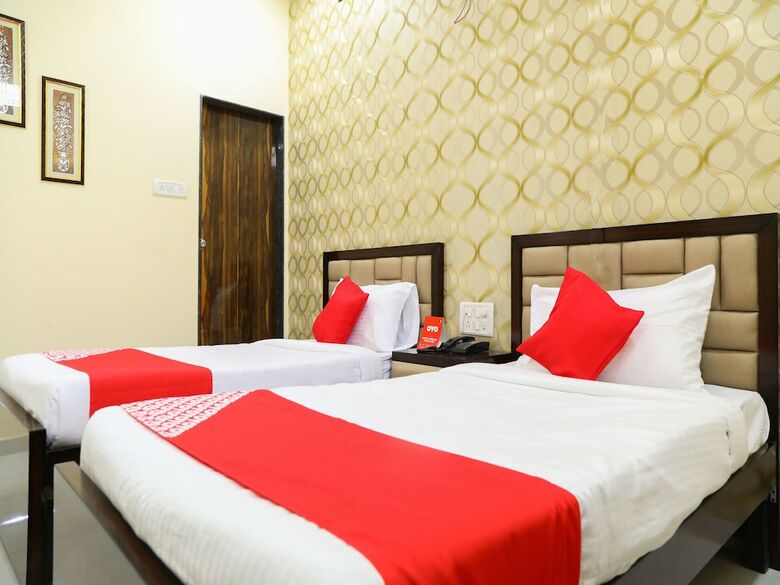 Hotel Oyo 14839 Orient Prime
