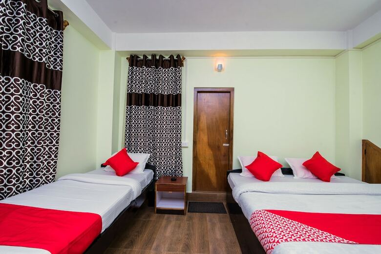 Hotel Oyo 16051 Cherry Blossom Inn