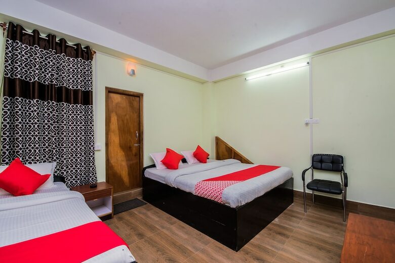 Hotel Oyo 16051 Cherry Blossom Inn
