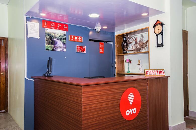 Hotel Oyo 16051 Cherry Blossom Inn