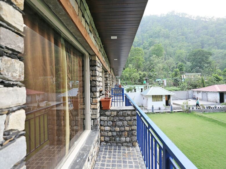Oyo 15475 Hotel 360 Degree Resort