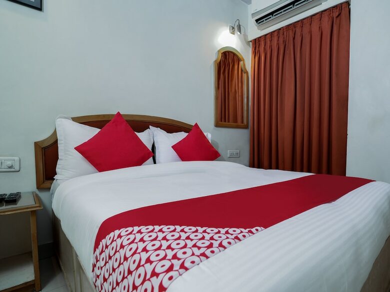 Oyo 15359 Hotel Kanchandeep