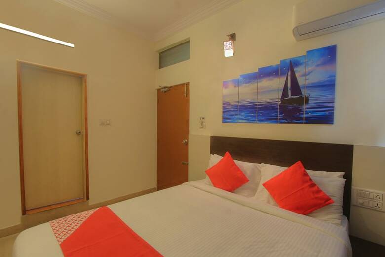 Hotel Oyo 16107 Rigel Residency