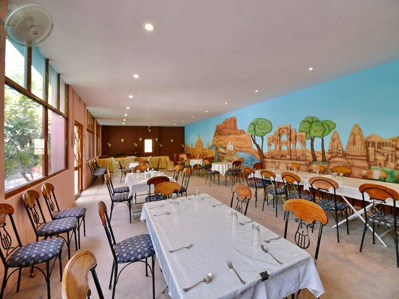 Hotel Oyo 15001 Marvel Umed