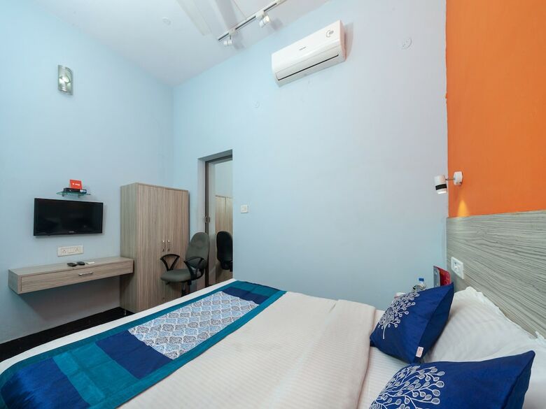 Hotel Oyo 16117 Grace Residency
