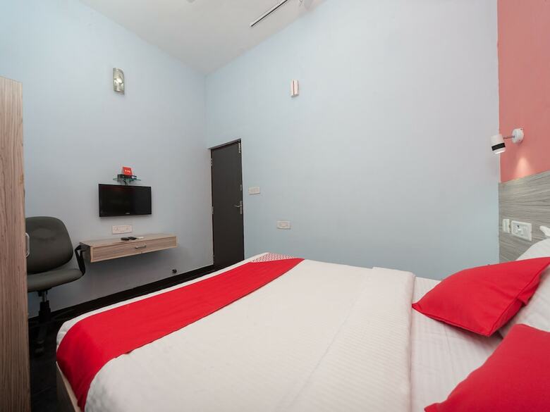 Hotel Oyo 16117 Grace Residency