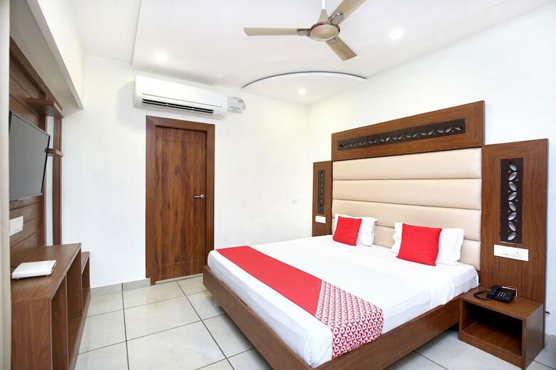 Oyo 16724 Hotel Atlante