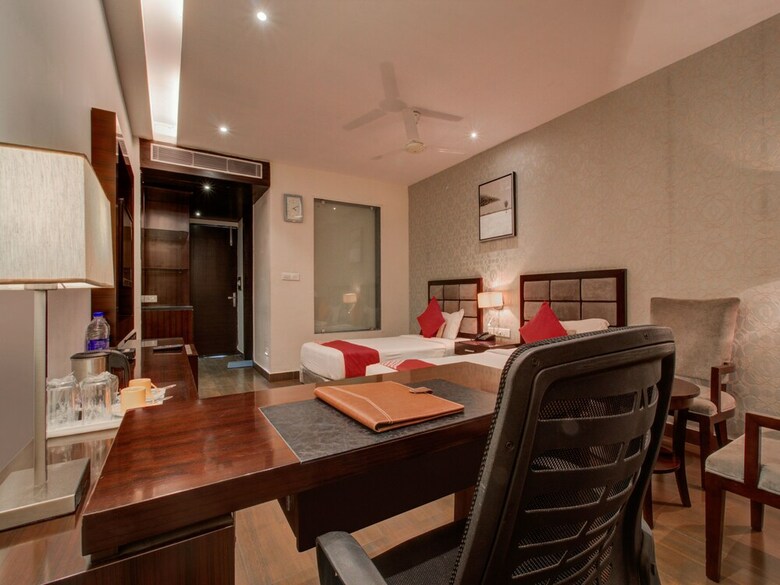 Hotel Oyo 3575 The Wave International
