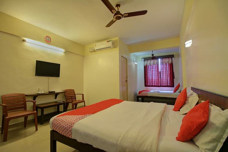 Hotel Oyo 3615 Rsb Residency