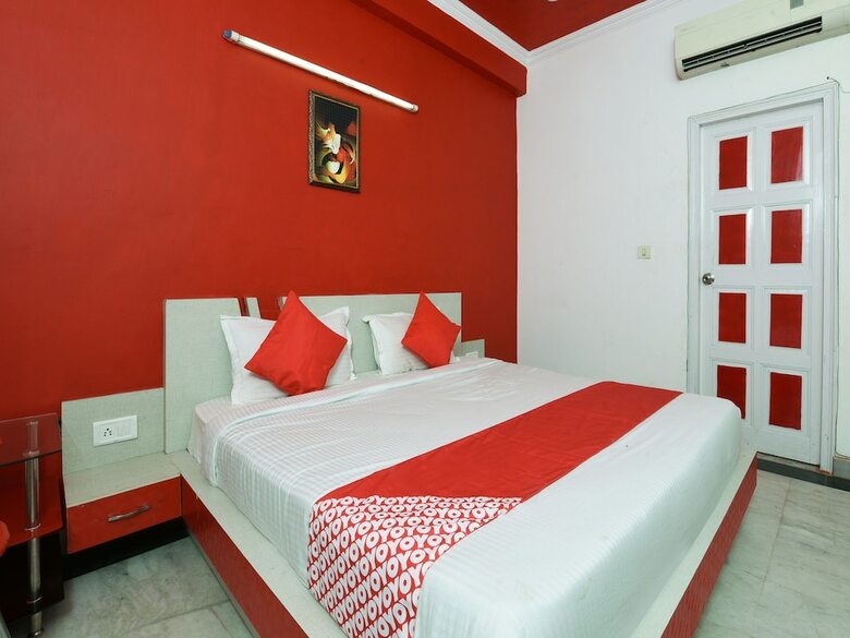 Hotel Oyo 16687 Namdeep