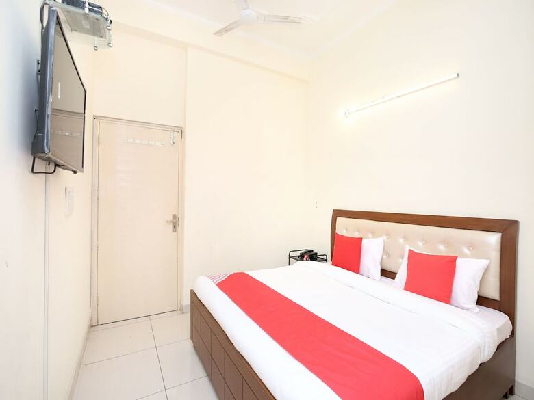 Oyo 16695 Hotel Sun View