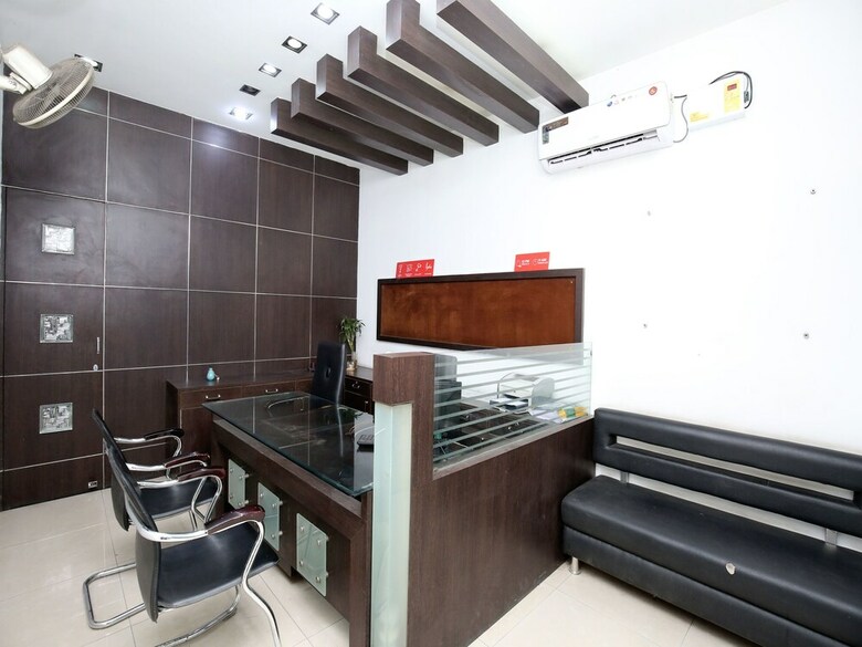 Hotel Oyo 16960 Atithi Residency