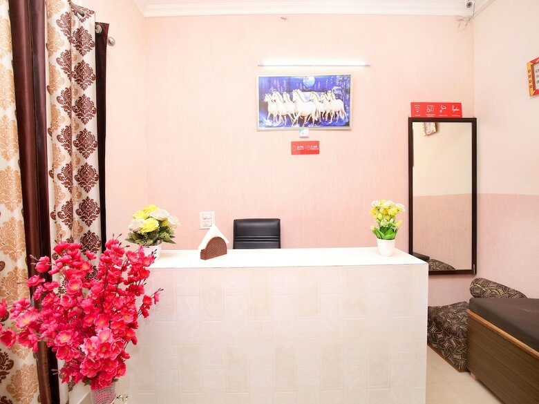 Oyo 16697 Hotel Randhawa
