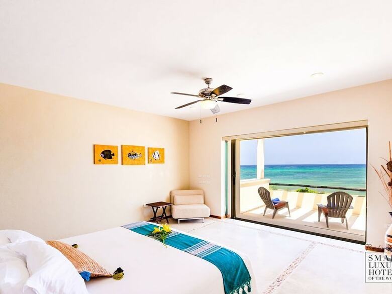 Ocean Front Private 3 Bedroom Villa In Akumal