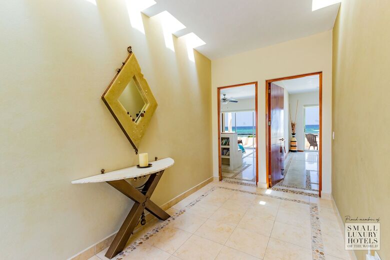 Ocean Front Private 3 Bedroom Villa In Akumal