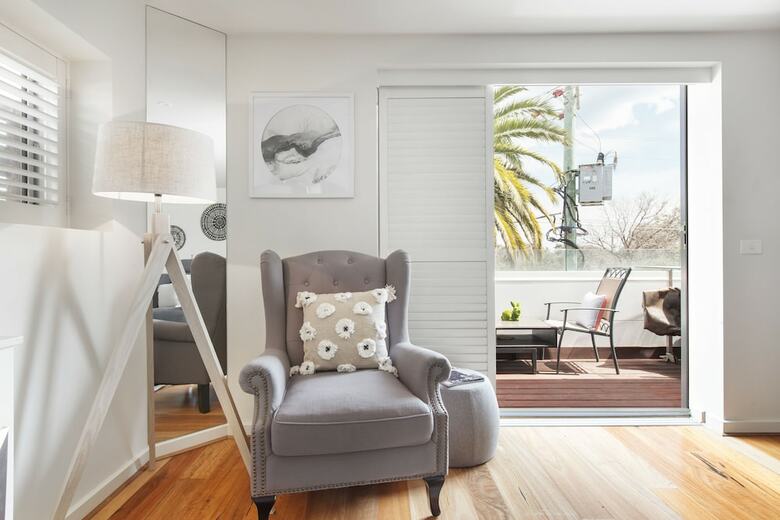 The Jetty Beach Apartment By Ready Set Host