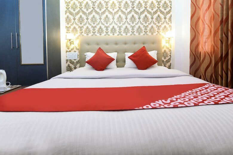 Hotel Oyo 15244 Ryan Residency