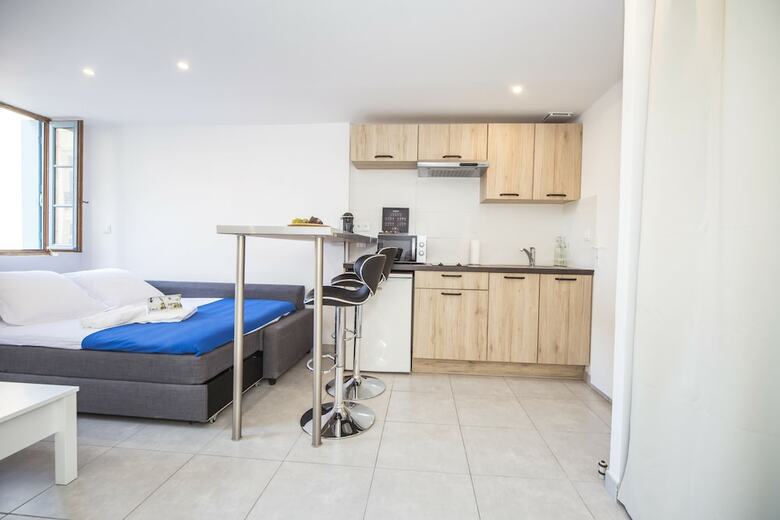 Apartamento Domus Via Domitia