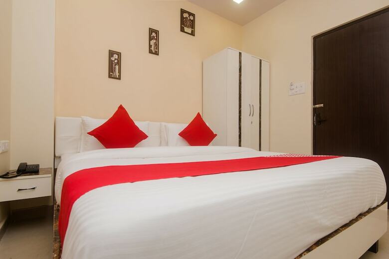 Hotel Oyo 17371 Platinum Inn