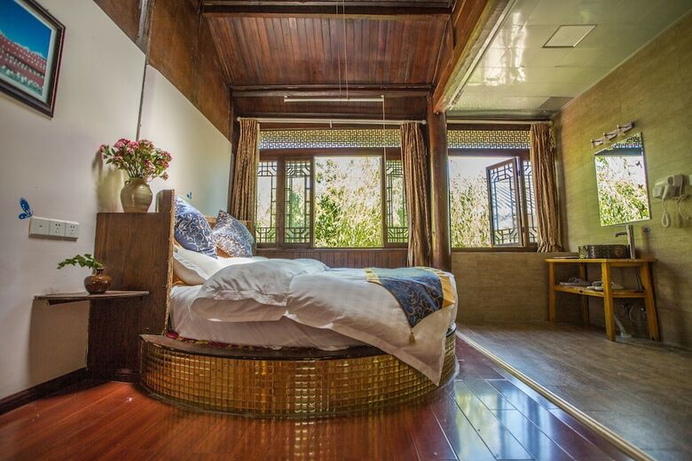 Posada Travel Around The World Inn