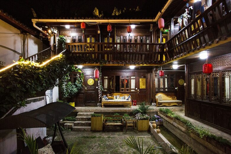 Posada Travel Around The World Inn