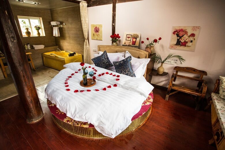 Posada Travel Around The World Inn