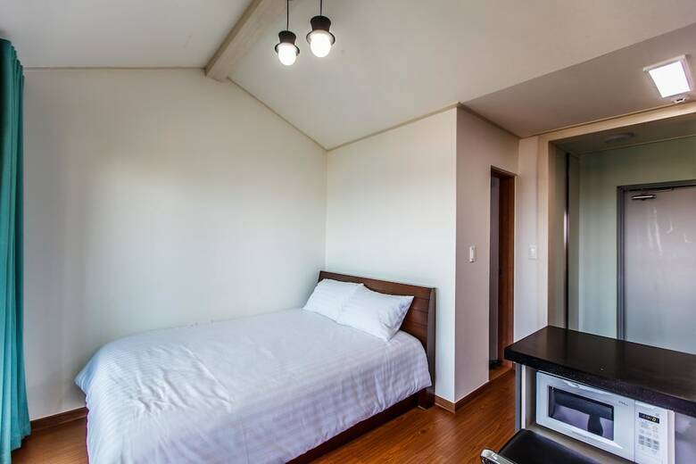 Kiaora Pension Jeju