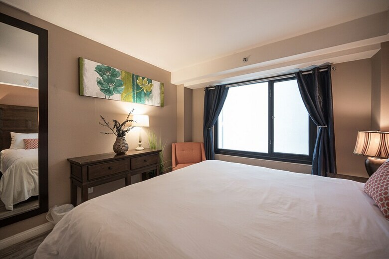 Stay Together Suites 2bd-2ba Apartment