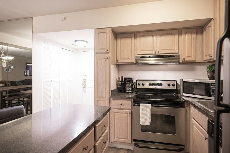 Stay Together Suites 2bd-2ba Apartment