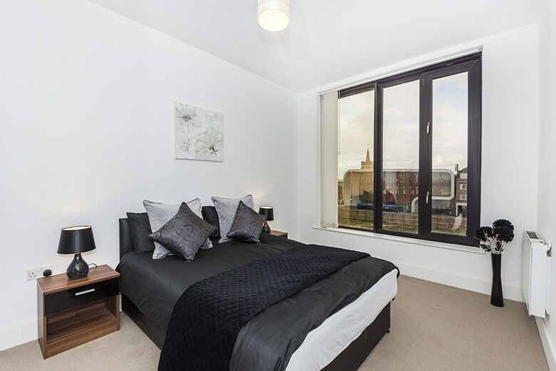 Cornwall House Apartments