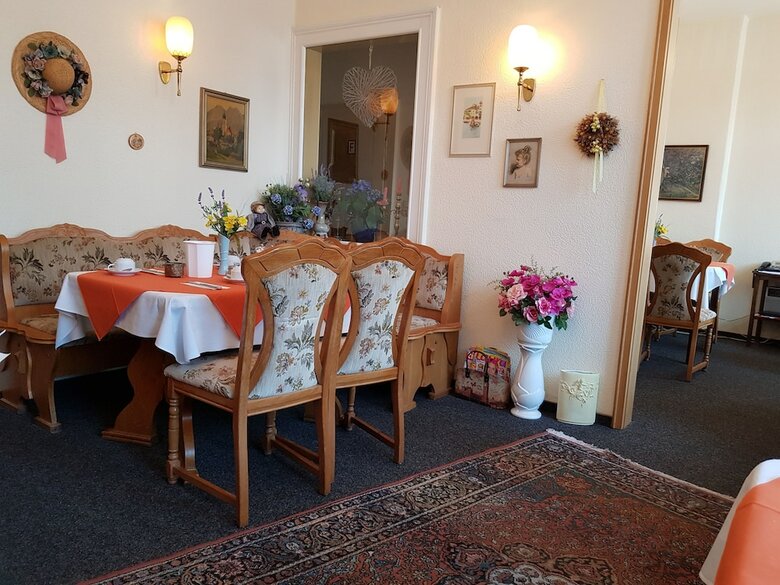 City Hotel Garni