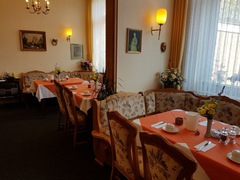 City Hotel Garni