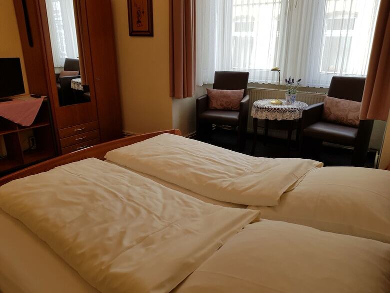 City Hotel Garni