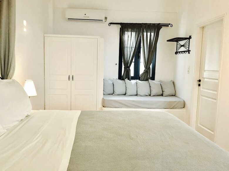 Hotel Sarakiniko View Studios