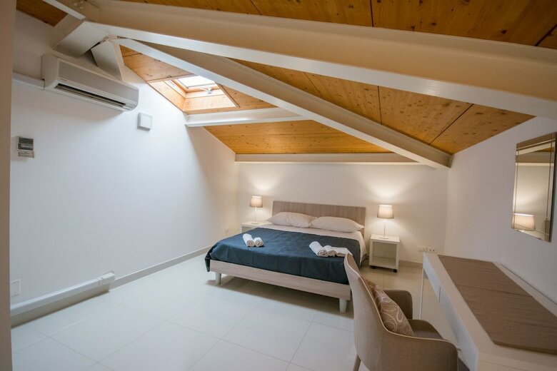 Hotel Suites And Apartment