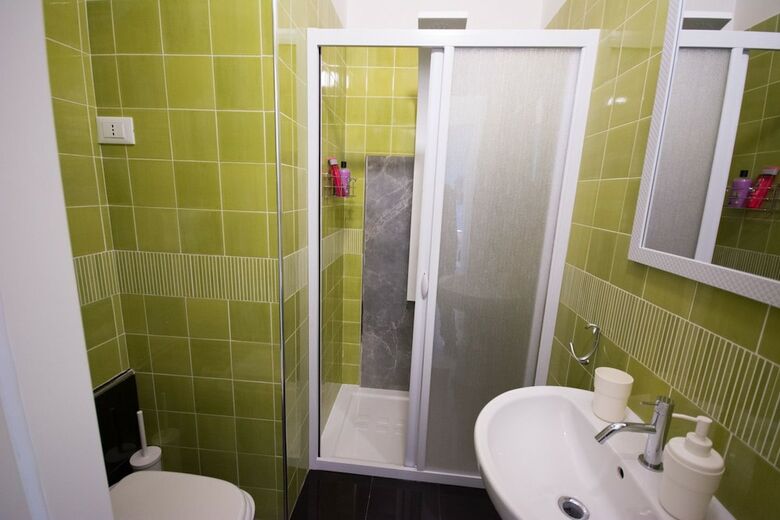 Hotel Suites And Apartment