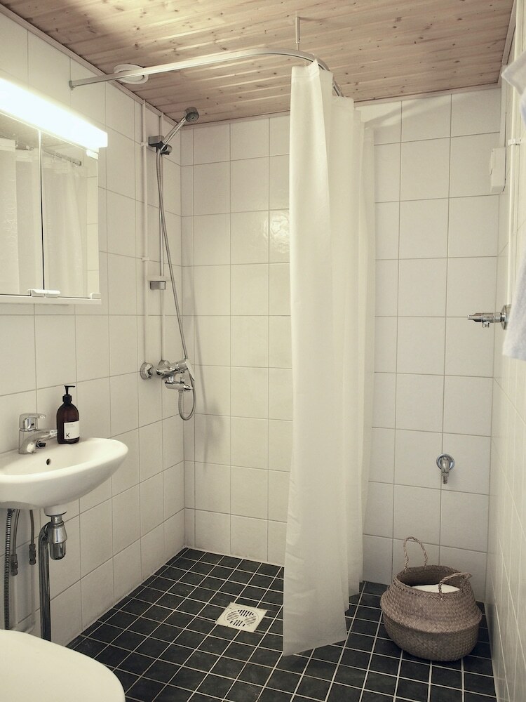 2ndhomes Station Apartment
