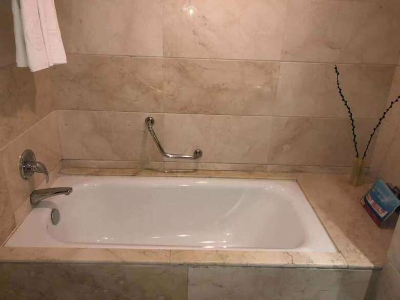 Yiyang Huatian Hotel