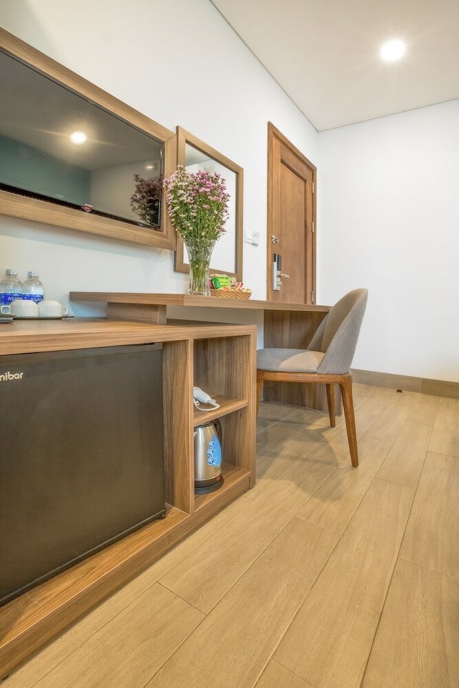 Yen Vy Hotel & Apartment