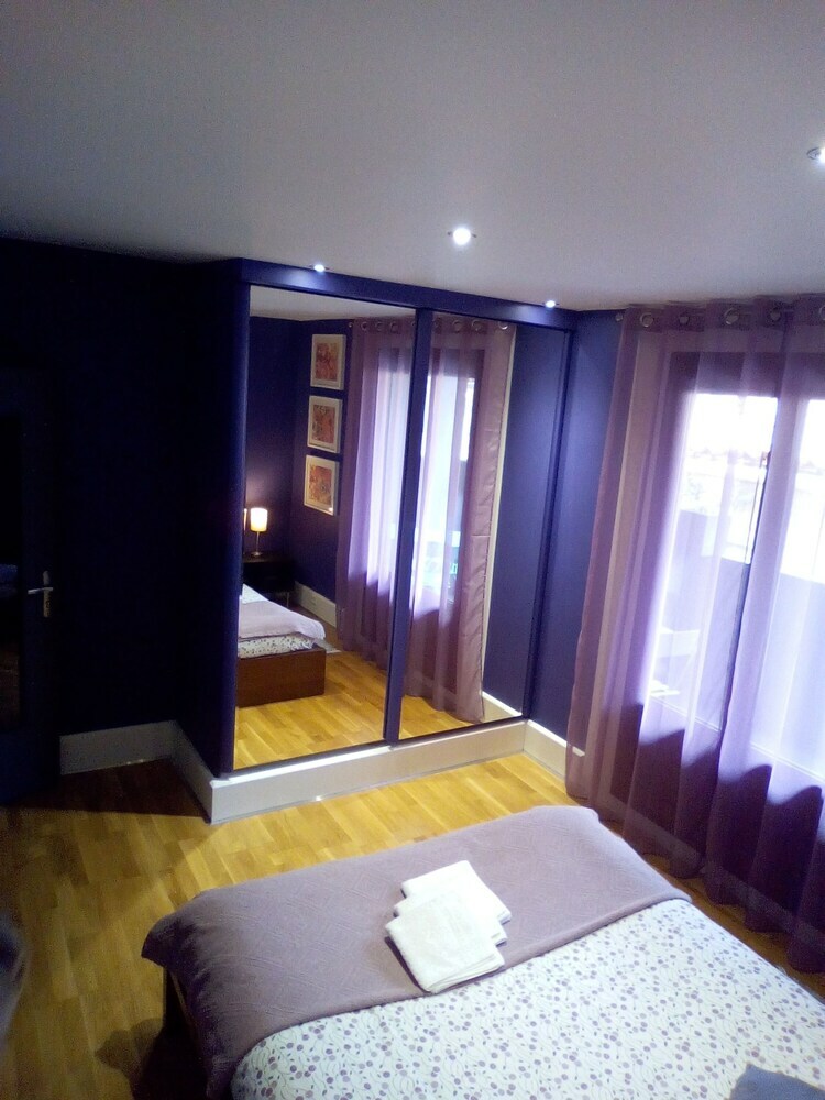 Apartamento Adorable Maison de Ville Design