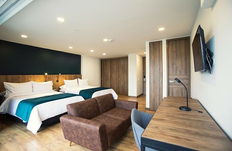Hotel Lagoon