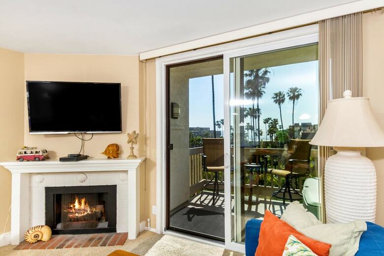 Pacific Palms
