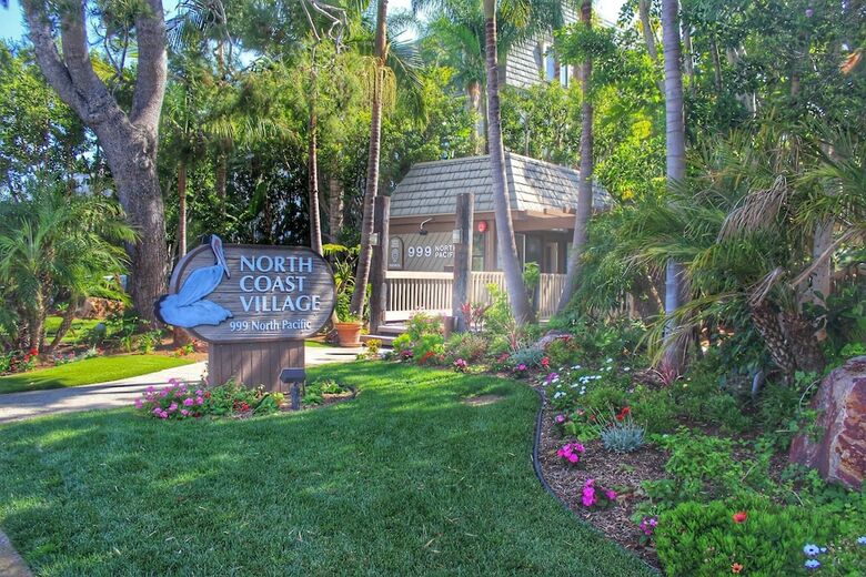 Pacific Palms