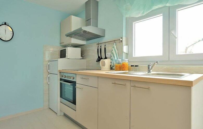 Villa Apartments Levante