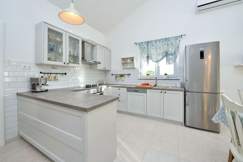 Villa Apartments Levante