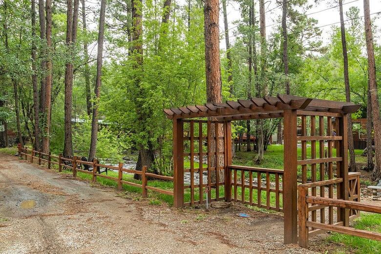 Posada Ruidoso Lodge Cabins