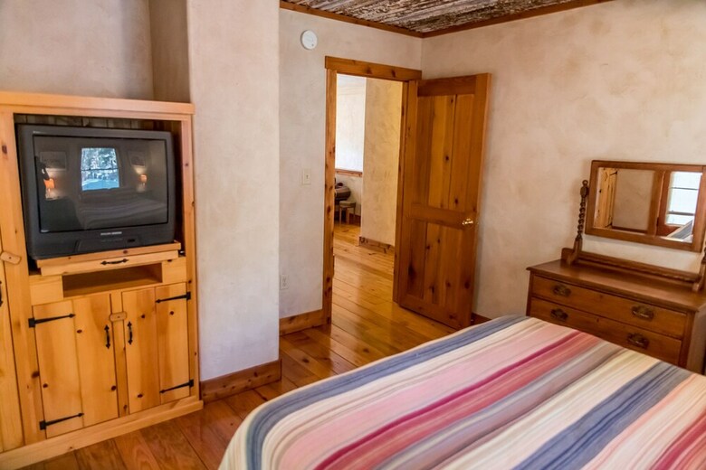 Posada Ruidoso Lodge Cabins
